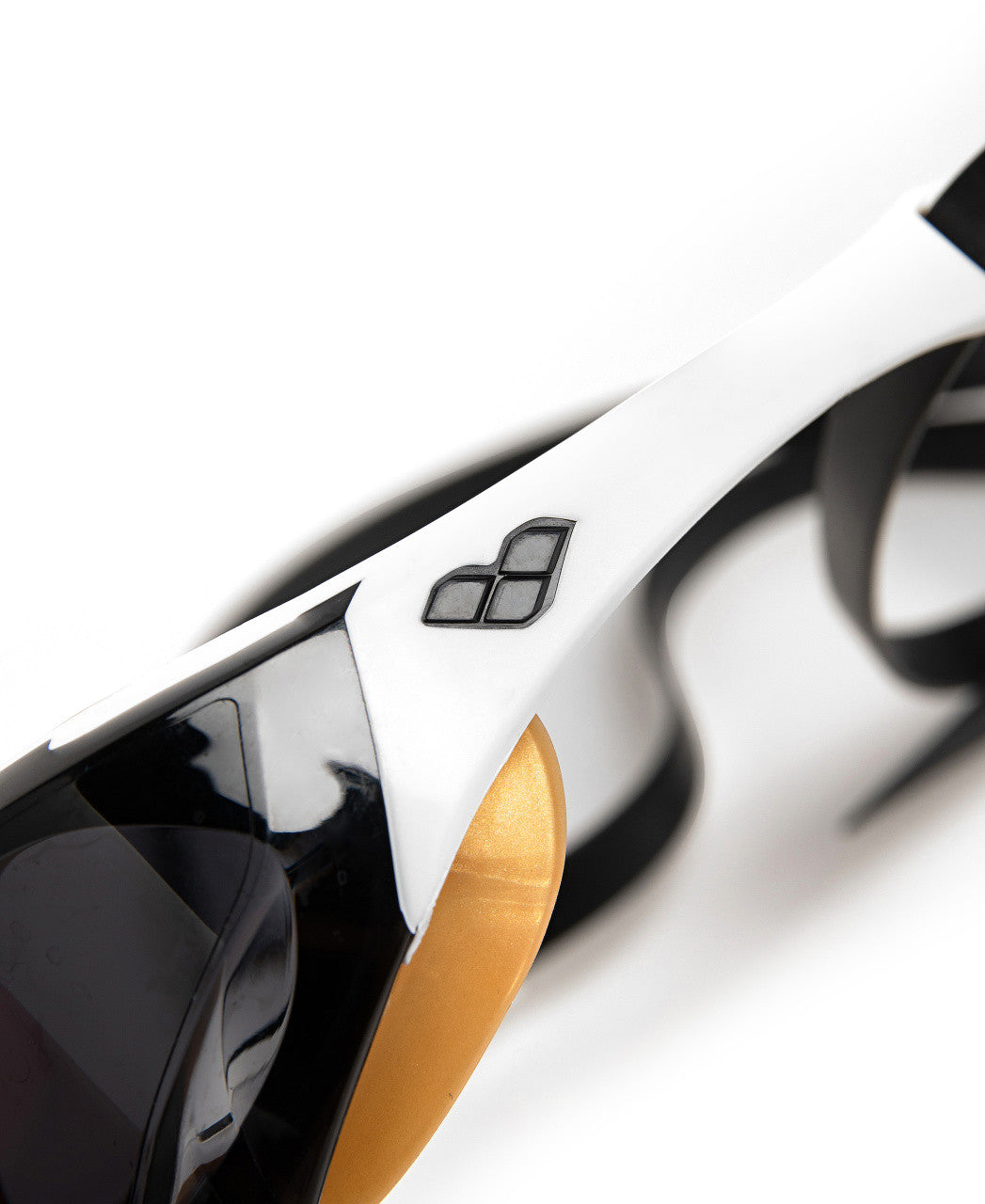 Arena - Cobra Edge Swipe Racing Goggles - Smoke/White/Gold